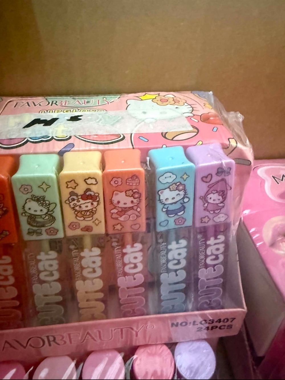 Hello kitty Lip Gloss Set - Pastel Rainbow Caps